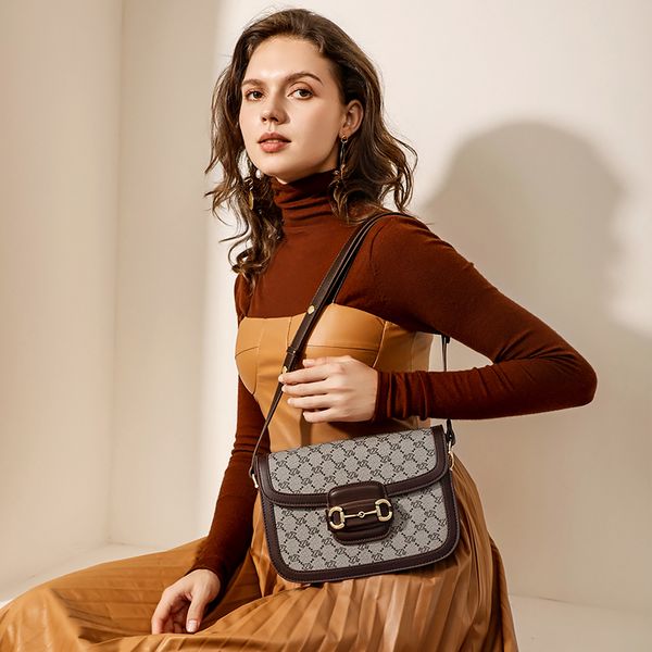 luxury shoulder bag designer crossbody bag new trendy small square bag kua cross-border explosion designer design l9695
luxury shoulder bag designer crossbody bag new trendy small square bag kua cross-border explosion designer design l9695