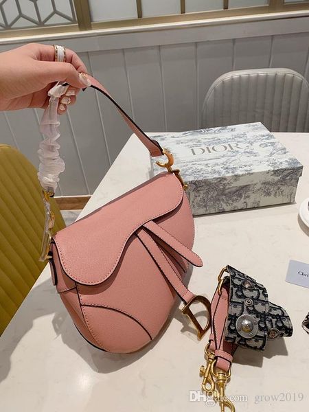 2020 fashion women handbags ladies design solid color alphabet embroidery bracelet wallet leather chain bag crossbody bags a113
2020 fashion women handbags ladies design solid color alphabet embroidery bracelet wallet leather chain bag crossbody bags a113