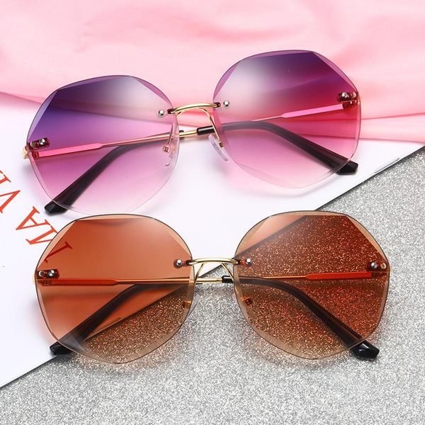 fashion polygon trimmed sunglasses woman retro travel beach metal rimless eyeglasses lady driving sports eyewear ljj_ta1134, White;black
fashion polygon trimmed sunglasses woman retro travel beach metal rimless eyeglasses lady driving sports eyewear ljj_ta1134, White;black