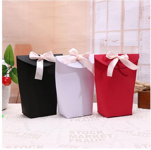 20pcs black white red color candy bag with ribbon wedding favors gift box package birthday party favor bags
20pcs black white red color candy bag with ribbon wedding favors gift box package birthday party favor bags