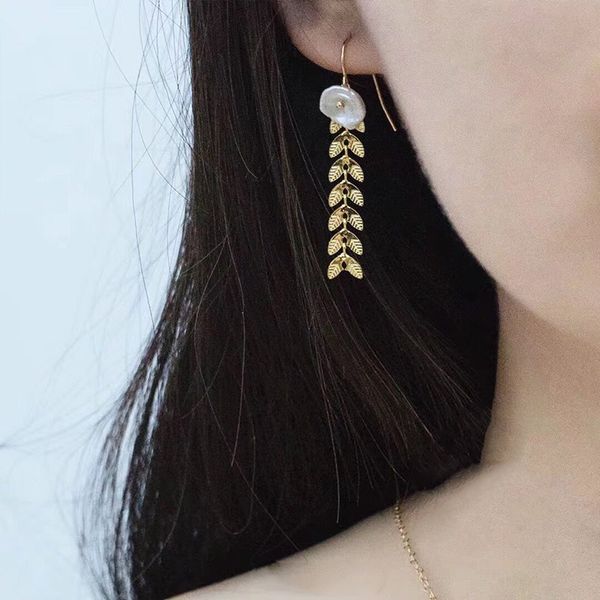 2019 korean elegant earrings gold color metal tassel earrings waterproof pearl pendientes leaves dangle brincosfor women jewelry, Silver
2019 korean elegant earrings gold color metal tassel earrings waterproof pearl pendientes leaves dangle brincosfor women jewelry, Silver
