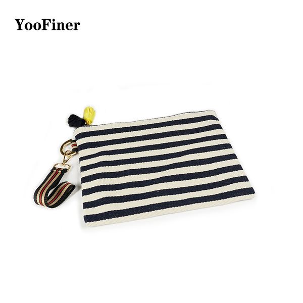 2019 new summer fashion art hand-held makeup bag casual female handbag special zebra stripe shoulder handbags bag carry easily
2019 new summer fashion art hand-held makeup bag casual female handbag special zebra stripe shoulder handbags bag carry easily