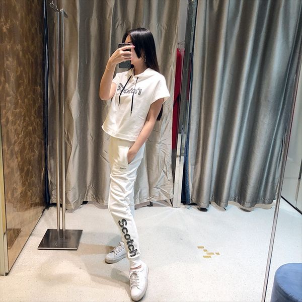 zhuo ya dancer 19 summer leisure cute style short hooded letter beaded sweater 85266 lose money sweater sweater, White
zhuo ya dancer 19 summer leisure cute style short hooded letter beaded sweater 85266 lose money sweater sweater, White