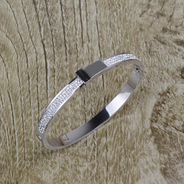 Amazing Quality Luxury Designer Jewelry Women Bracelets Stainless Steel Tone Bangle Pave Shiny Crystal Bracelet 3Color No Fade
Amazing Quality Luxury Designer Jewelry Women Bracelets Stainless Steel Tone Bangle Pave Shiny Crystal Bracelet 3Color No Fade
