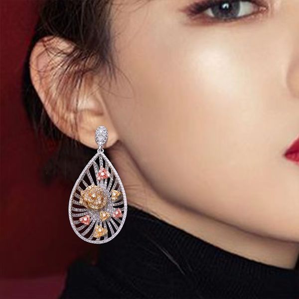 cross-border middle east, europe and the united states inlaid with zircon in the atmosphere exaggerated rose gold tricolor butterfly geometr, Silver
cross-border middle east, europe and the united states inlaid with zircon in the atmosphere exaggerated rose gold tricolor butterfly geometr, Silver