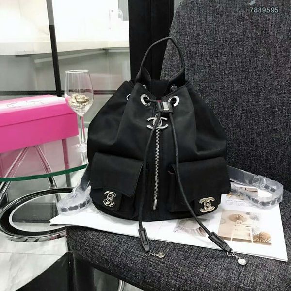 New Red Shoulder Bag Student Korean Edition Leisure Woman Outdoor Sports Travel Backpack Tide Couple Bag in 2219
New Red Shoulder Bag Student Korean Edition Leisure Woman Outdoor Sports Travel Backpack Tide Couple Bag in 2219