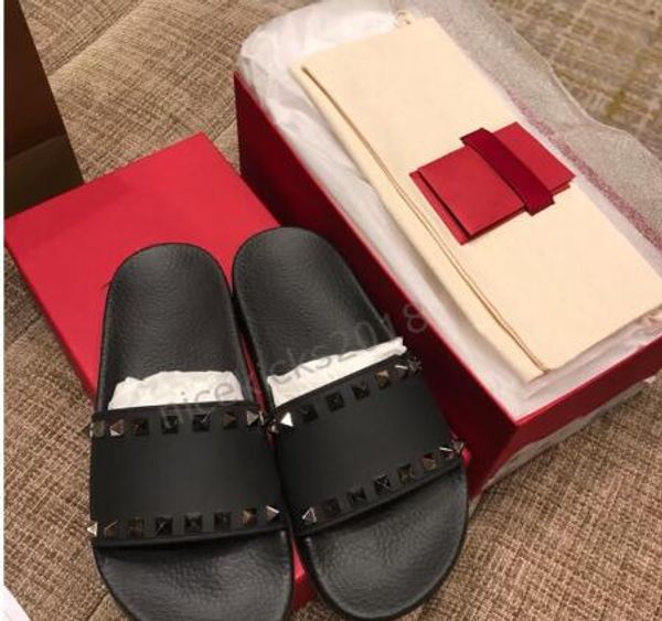 fashion luxury designer women slippers sandals ladies beach slipper tide male rivet stud slippers non-slip leather mens casual spikes shoes, Black
fashion luxury designer women slippers sandals ladies beach slipper tide male rivet stud slippers non-slip leather mens casual spikes shoes, Black