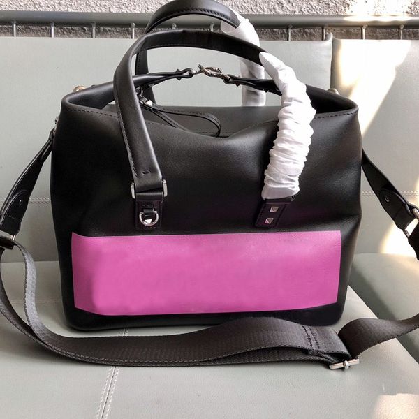 2020 womens purses handbags crossbody bag travel luggage shoulder duffle fashion bag real leather
2020 womens purses handbags crossbody bag travel luggage shoulder duffle fashion bag real leather