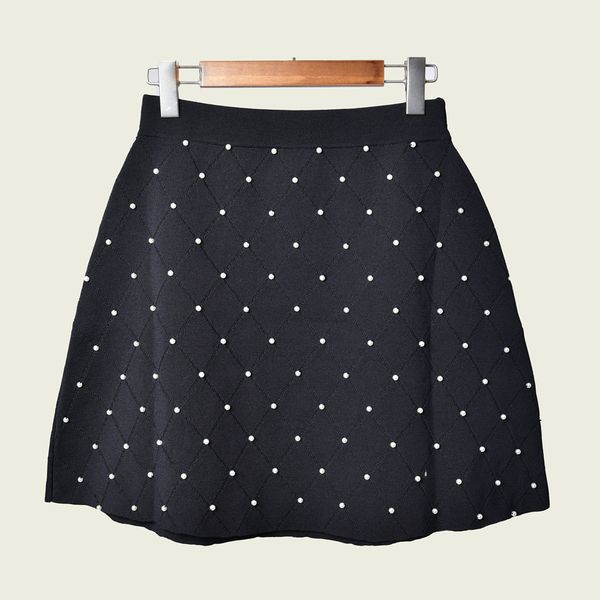 2019 fall winter black classic pure color knitted beaded short mini women fashion stretch skirt skirts ag1023055s
2019 fall winter black classic pure color knitted beaded short mini women fashion stretch skirt skirts ag1023055s