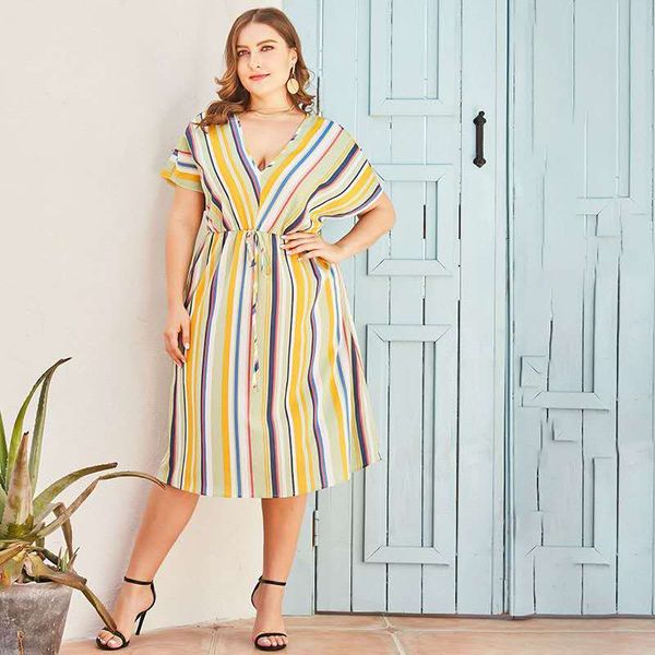 new summer plus size women clothing l- 2xl yellow stripes slim waist button v-neck design short sleeve temperament fashion dress for fat gir, Black;gray
new summer plus size women clothing l- 2xl yellow stripes slim waist button v-neck design short sleeve temperament fashion dress for fat gir, Black;gray