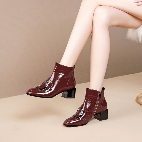 mljuese 2020 women soft ankle boots cow leather zippers winter short plush metal decoration high heel boots women size 40, Black
mljuese 2020 women soft ankle boots cow leather zippers winter short plush metal decoration high heel boots women size 40, Black