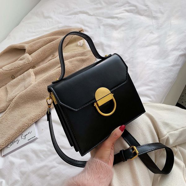 originality design handheld girls small bag women 2019 new retro handbag korean version of joker simple shoulder slung bag
originality design handheld girls small bag women 2019 new retro handbag korean version of joker simple shoulder slung bag