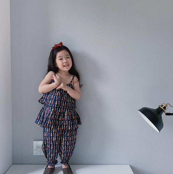 2020 new girls printed 2 pcs set vest+pants fashion summer cool girls suit 2-7 years hv935, White
2020 new girls printed 2 pcs set vest+pants fashion summer cool girls suit 2-7 years hv935, White