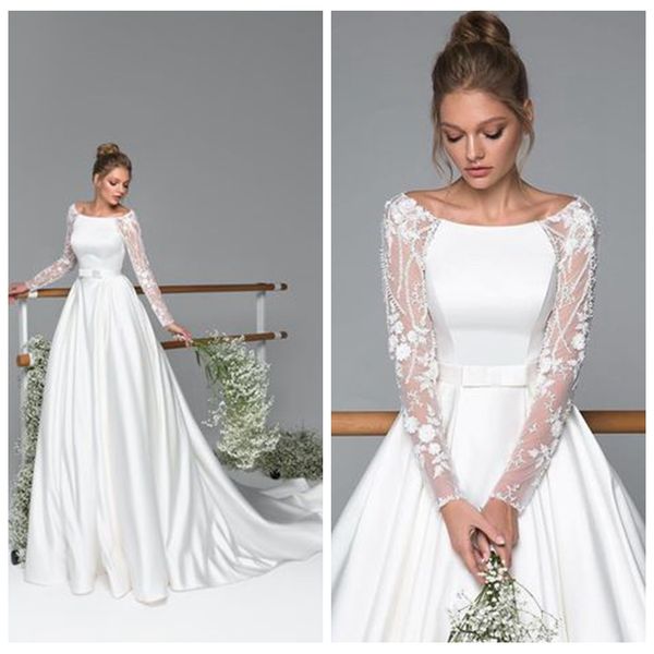 jewel neck pure white satin wedding dress lace applique a line wedding dresses with court train winter long sleeve wedding dresses
jewel neck pure white satin wedding dress lace applique a line wedding dresses with court train winter long sleeve wedding dresses