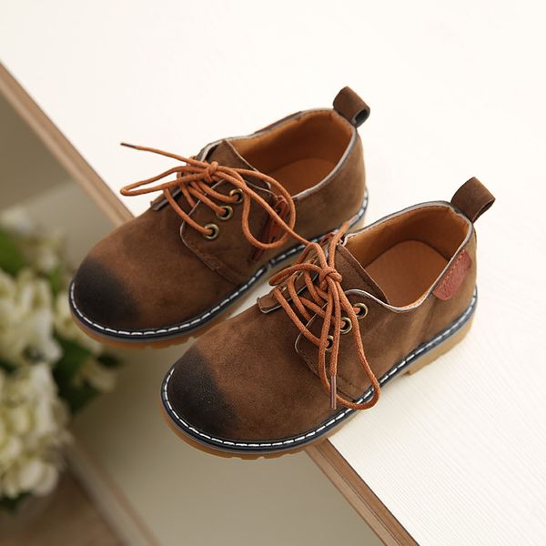 2016 spring autumn new fashion vintage martin leather kids shoes british retro single boys shoes baby casual, Black;grey
2016 spring autumn new fashion vintage martin leather kids shoes british retro single boys shoes baby casual, Black;grey