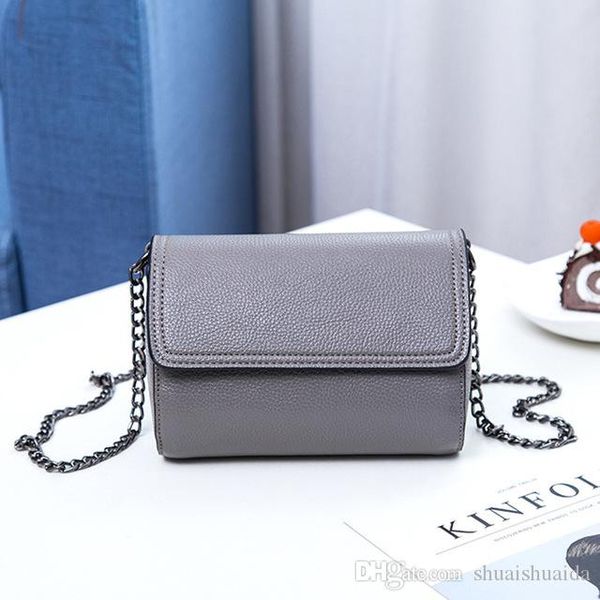 2018 handbag small mini fashion casual lady bag women mobile phone bag hand grab bag cross body shoulder bags black genuine leather a7420-d
2018 handbag small mini fashion casual lady bag women mobile phone bag hand grab bag cross body shoulder bags black genuine leather a7420-d