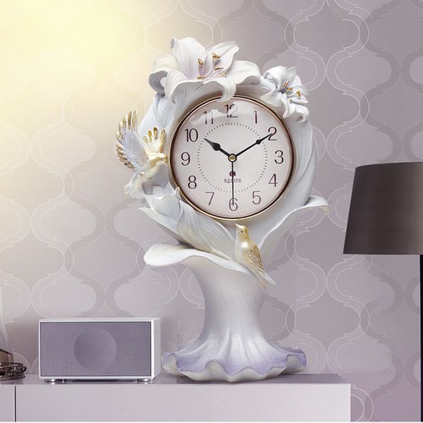 modern minimalist embossed bird butterfly lilium brownii deskclock art figurines home decorative r1554
modern minimalist embossed bird butterfly lilium brownii deskclock art figurines home decorative r1554