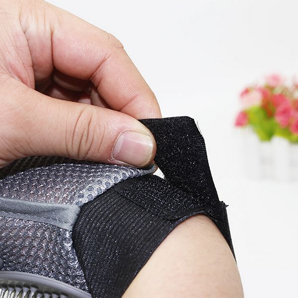 pet grooming glove hair washing brush removal mitts gentle brush cat dog long short fur hair groomer tool washing brush cleaning
pet grooming glove hair washing brush removal mitts gentle brush cat dog long short fur hair groomer tool washing brush cleaning