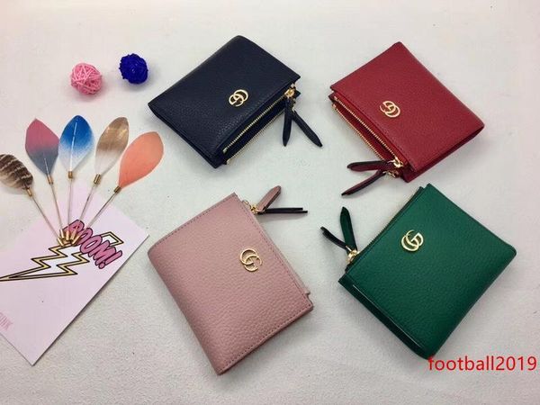 2020 celebrity design letter metal buckle zipper wallet card back cowhide leather 474747 short purse clutch
2020 celebrity design letter metal buckle zipper wallet card back cowhide leather 474747 short purse clutch