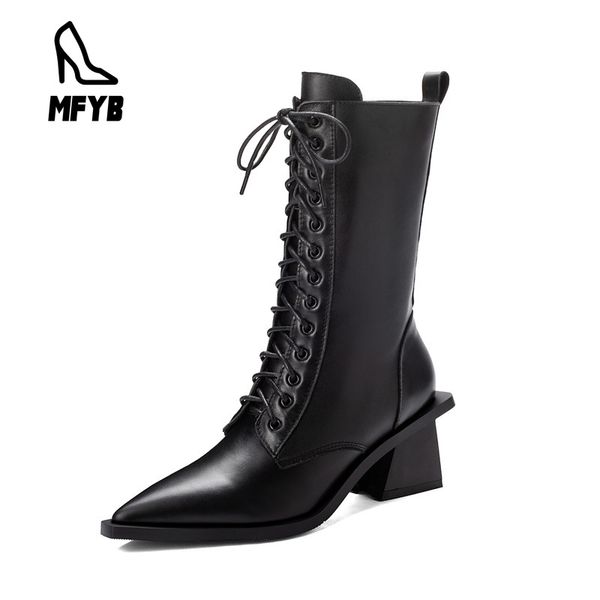 mfyb women's boots 2019 winter new fashion high-heeled women's shoes pointed toe size 35-43 leather boots tide, Black
mfyb women's boots 2019 winter new fashion high-heeled women's shoes pointed toe size 35-43 leather boots tide, Black