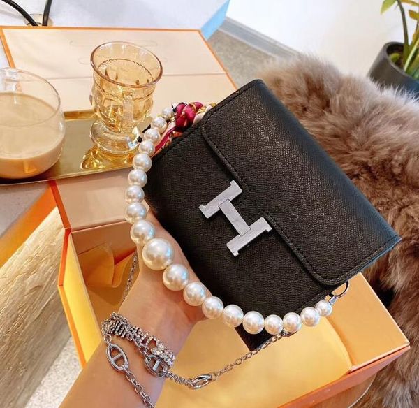 new style large genuine leather brand evening party bag women reverse shoulder handbag circular messenger bag20021
new style large genuine leather brand evening party bag women reverse shoulder handbag circular messenger bag20021