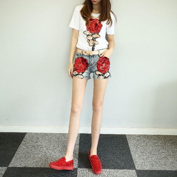 qa1203 high-end rose embroidery denim shorts korean style women fashion sequined jeans shorts feminino, White;black
qa1203 high-end rose embroidery denim shorts korean style women fashion sequined jeans shorts feminino, White;black