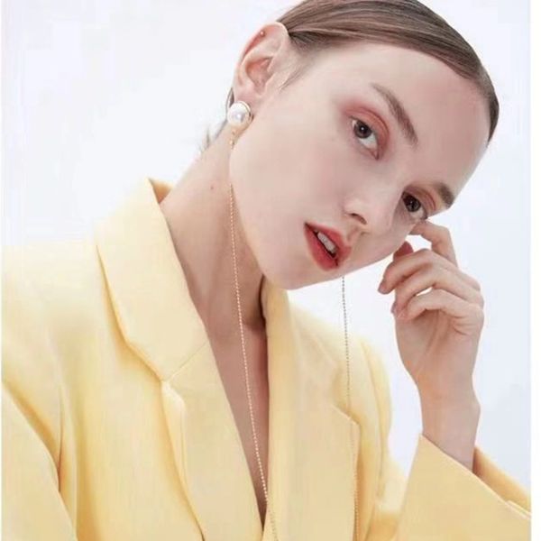 new arrival fashion unique luxury double ear hole long women fashion earring women gifts 853, Golden;silver
new arrival fashion unique luxury double ear hole long women fashion earring women gifts 853, Golden;silver
