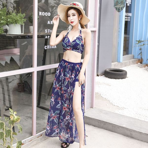 2020 women's bikini three-piece waist-exposed slim skirt slim skirt bikini swimsuit swimsuit women's small chest gathering, White;black
2020 women's bikini three-piece waist-exposed slim skirt slim skirt bikini swimsuit swimsuit women's small chest gathering, White;black