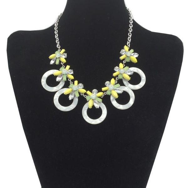 fashion acetic acid resin flower short collar necklace new design collar statement accessories necklace women, Golden;silver
fashion acetic acid resin flower short collar necklace new design collar statement accessories necklace women, Golden;silver
