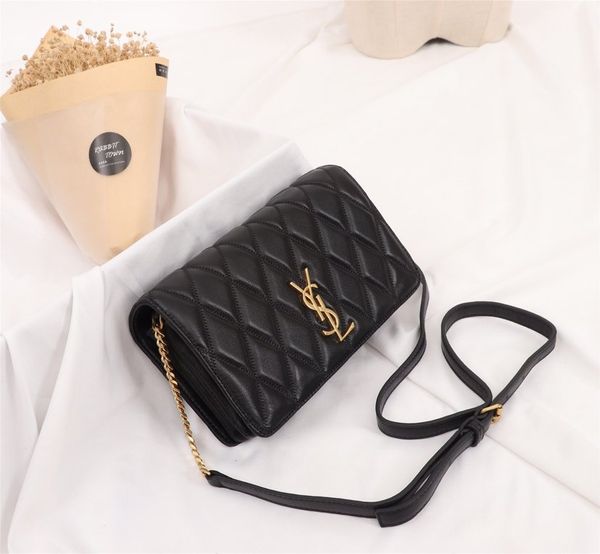 brand handbags purses women genuine leather luxury chain bag big size tote bag size22x13x5.5cm
brand handbags purses women genuine leather luxury chain bag big size tote bag size22x13x5.5cm