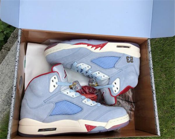 2019 authentic trophy room air 5 jsp pack ice blue basketball shoes metallic gold university red ci1899-400 outdoor sneakers 40-47, White;red
2019 authentic trophy room air 5 jsp pack ice blue basketball shoes metallic gold university red ci1899-400 outdoor sneakers 40-47, White;red