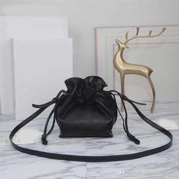 designer luxury purse handbag real leather bucket shoulder crossbody purses women fashion tote luxury ladies purse bag
designer luxury purse handbag real leather bucket shoulder crossbody purses women fashion tote luxury ladies purse bag