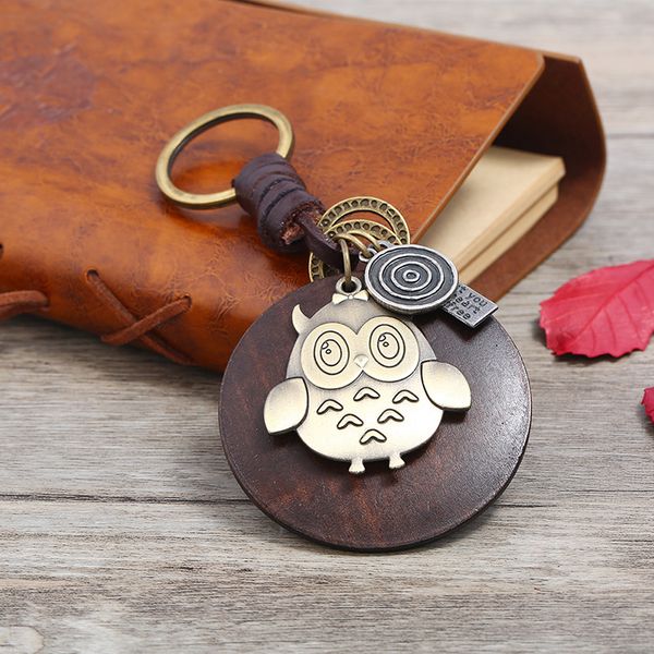 2019 punk fashion vintage woven leather geometric round wood cute owl key chain men's car backpack pendant jewelry accessories, Silver
2019 punk fashion vintage woven leather geometric round wood cute owl key chain men's car backpack pendant jewelry accessories, Silver