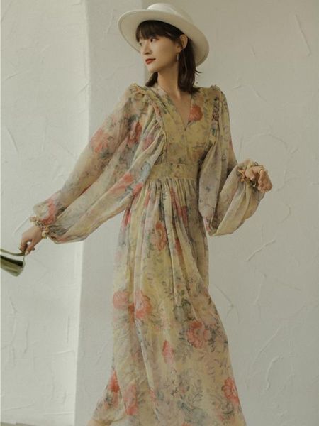 original designer fashion show (t catwalk) floral long dress v-neck casual fashion 2020 summer dress, Black;gray
original designer fashion show (t catwalk) floral long dress v-neck casual fashion 2020 summer dress, Black;gray