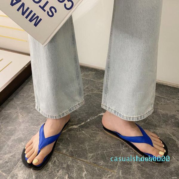 2020 summer new split toe comfortable flat shoes thongs flip flops for woman beach slippers casual ladies flat sandals c20, Black
2020 summer new split toe comfortable flat shoes thongs flip flops for woman beach slippers casual ladies flat sandals c20, Black