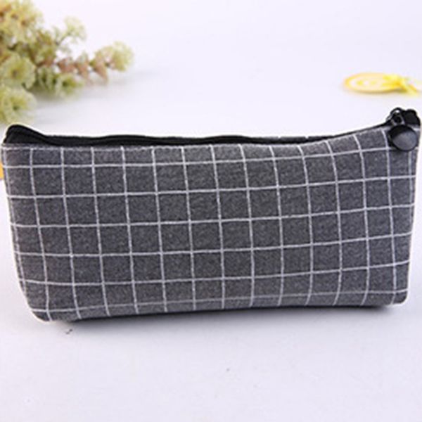 pencil case pencil case korean small fresh large capacity pen box student student stationery bag bag orange
pencil case pencil case korean small fresh large capacity pen box student student stationery bag bag orange