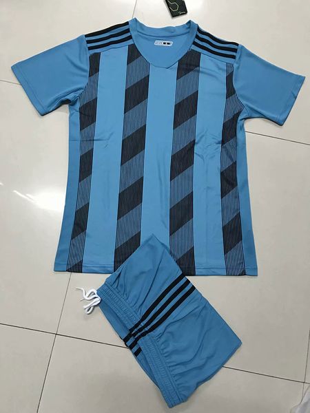 wholesale customized men football uniforms mens kits sports clothes tracksuits discount boy football sets with shorts b44-21, Black;red
wholesale customized men football uniforms mens kits sports clothes tracksuits discount boy football sets with shorts b44-21, Black;red