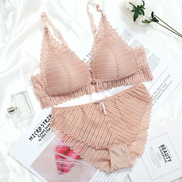 new style quality french gathered lace push up bra for women front button bralette thin deep v underwear wireless bra set, Red;black
new style quality french gathered lace push up bra for women front button bralette thin deep v underwear wireless bra set, Red;black