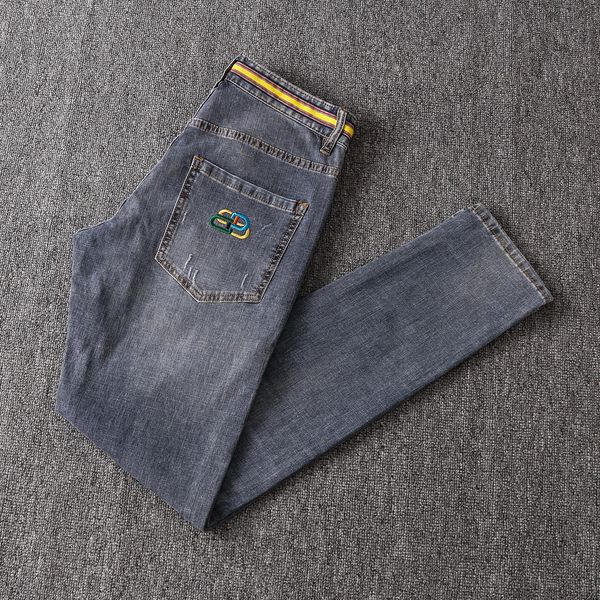2020 fashion streetwear men's jeans black contrast color ripped jeans men's colorful paint denim ragged pants hip hop tights, Blue
2020 fashion streetwear men's jeans black contrast color ripped jeans men's colorful paint denim ragged pants hip hop tights, Blue