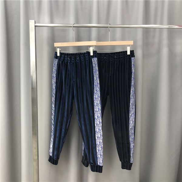 19fw luxurious brands design d letter long pants terry trousers all-match fashion ribbon hip-hop high streetwear cool sports trousers, Black;green
19fw luxurious brands design d letter long pants terry trousers all-match fashion ribbon hip-hop high streetwear cool sports trousers, Black;green