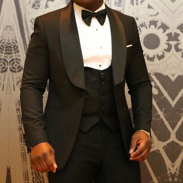 tailor-made black men suits slim fit tuxedo groom suits for men wedding jackets coat shawl lapel 3 pcs bleizer masculino, White;black
tailor-made black men suits slim fit tuxedo groom suits for men wedding jackets coat shawl lapel 3 pcs bleizer masculino, White;black