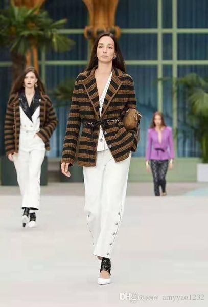 1123 2019 осень женщины свитер обычная длинный рукав отворотом шеи полосатый панелями бренд свитер женская одежда цянь, White;black
1123 2019 осень женщины свитер обычная длинный рукав отворотом шеи полосатый панелями бренд свитер женская одежда цянь, White;black