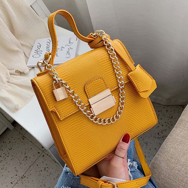 fashion women shoulder bag pu leather bolso bandolera mujer solid color ladies purses and handbags crossbody messenger chain bag
fashion women shoulder bag pu leather bolso bandolera mujer solid color ladies purses and handbags crossbody messenger chain bag