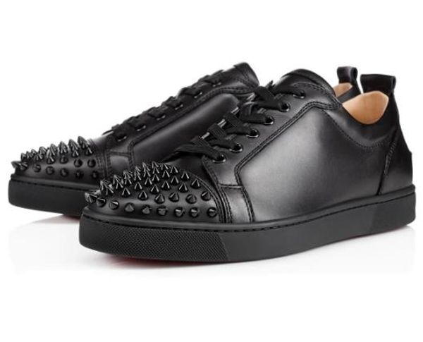 Designer shoes Spike Red bottom Sneakers leather shoes junior calf casual loafer shoes Suede luxury men women size with box dust bag
Designer shoes Spike Red bottom Sneakers leather shoes junior calf casual loafer shoes Suede luxury men women size with box dust bag