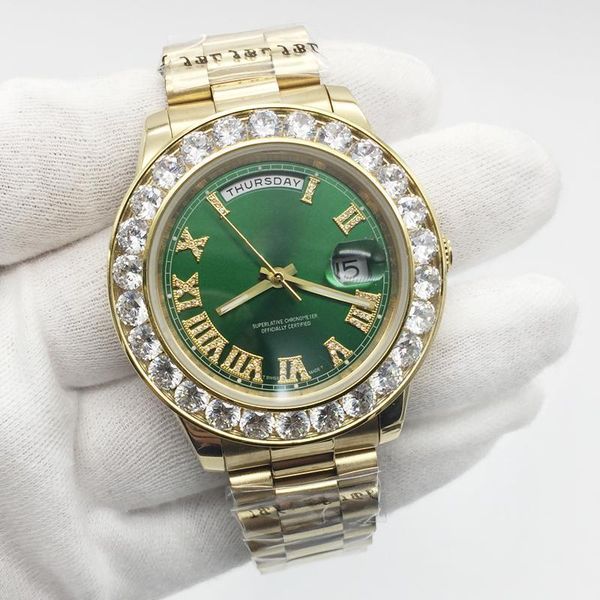 2020 luxury mens watch 18k gold big diamond bezel roma number green dial stainless steel automatic mechanical movement male wristwatch, Slivery;brown
2020 luxury mens watch 18k gold big diamond bezel roma number green dial stainless steel automatic mechanical movement male wristwatch, Slivery;brown