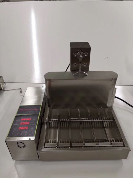 6 rows electronic version control commercial mini doughnut makers automatic donut machine doughnut fryer
6 rows electronic version control commercial mini doughnut makers automatic donut machine doughnut fryer