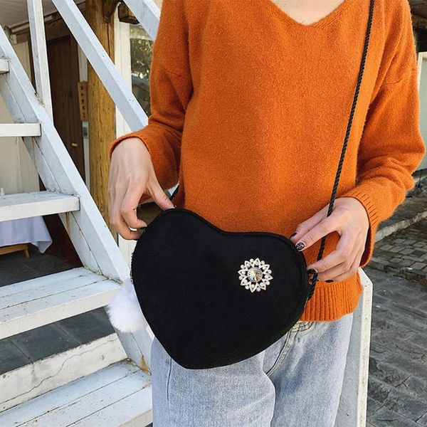2020 new heart-shaped bag traditional bag heart one-shoulder fashion ladies heart handbag shoulder sac a main femme
2020 new heart-shaped bag traditional bag heart one-shoulder fashion ladies heart handbag shoulder sac a main femme