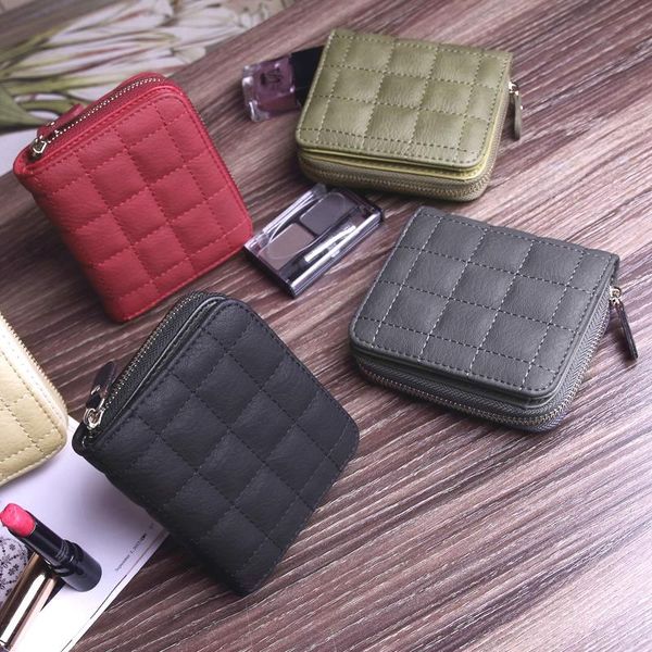 2020 korean version mini wallet lady short paragraph zipper cute pocket purse student embroidery wallet, Red;black
2020 korean version mini wallet lady short paragraph zipper cute pocket purse student embroidery wallet, Red;black