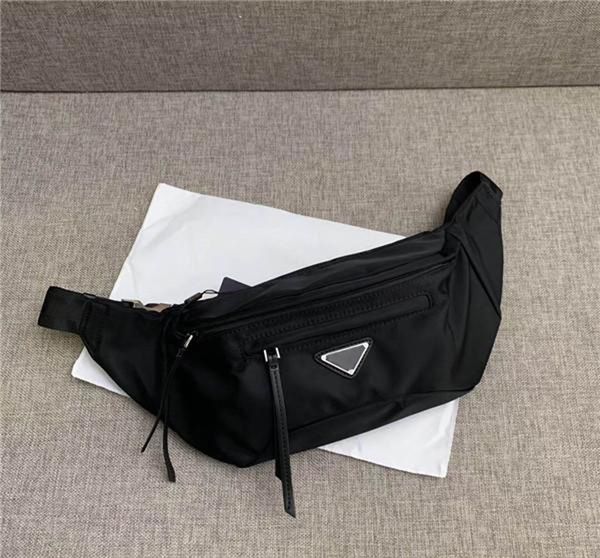 1212 global new classic luxury messenger bag matching leather canvas chest bag size 25cm 14cm 9cm
1212 global new classic luxury messenger bag matching leather canvas chest bag size 25cm 14cm 9cm