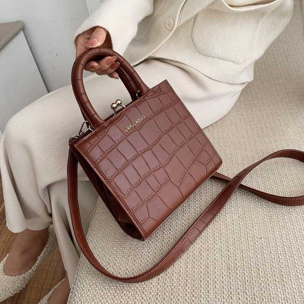 мода крокодил сумки на ремне для женщин роскошные сумки женские crossbody сумка сумки малый tote bag
мода крокодил сумки на ремне для женщин роскошные сумки женские crossbody сумка сумки малый tote bag
